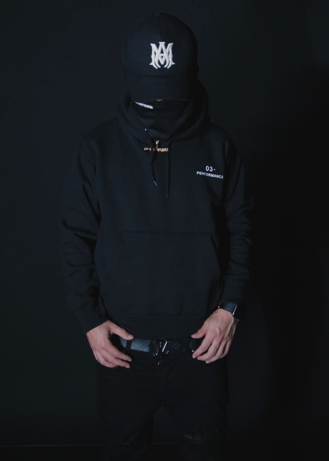 03- Logo Hoodie - black